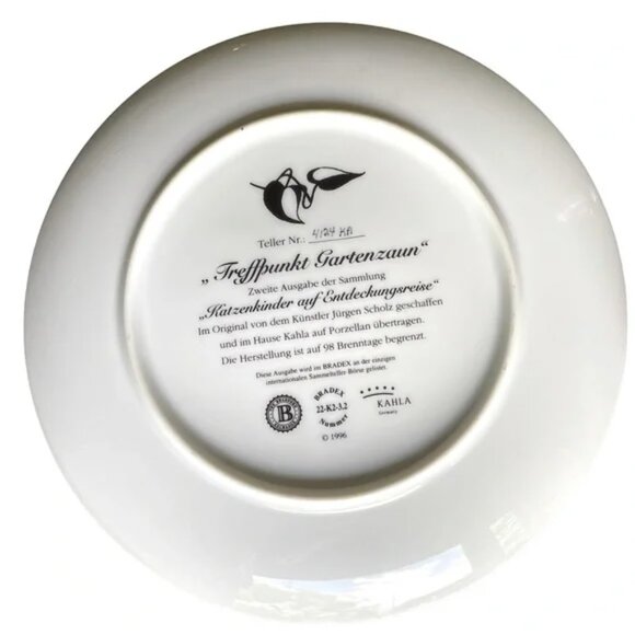 Vtg 1996 Plate FENCE MEETING POINT Collectible Signed J Schotz Porcelain GERMAN - Picture 10 of 13